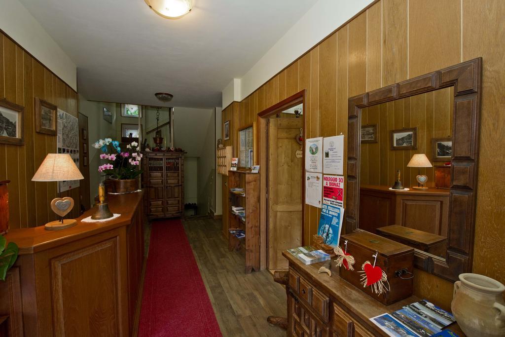 Albergo Valentino Bionaz Exterior foto